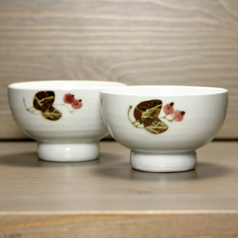 Korean porcelain teacup - berry
