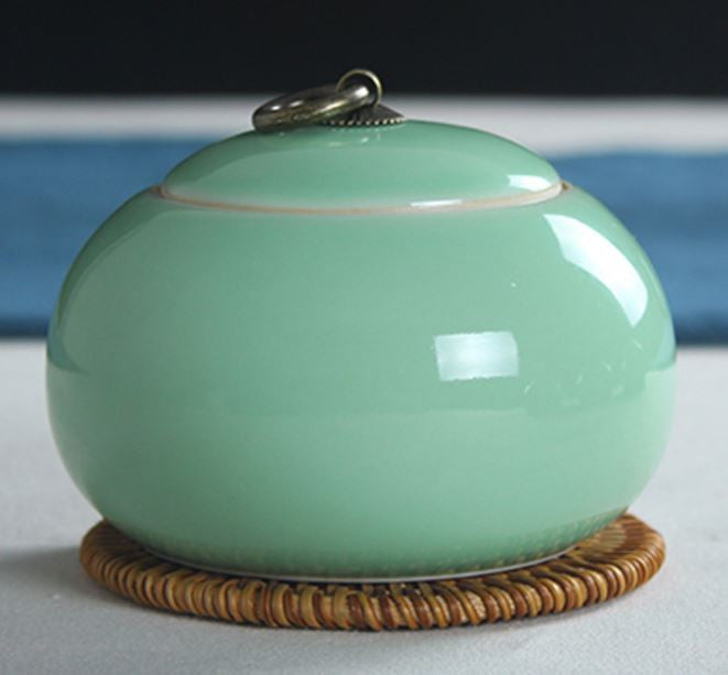 Longquan celadon tea caddy - DiyaoMeiziqing