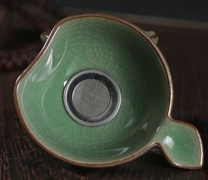 Longquan celadon strainer - GeyaoMeiziqing